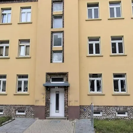 5 Bett Monteurwohnungen In Bitterfeld-Wolfen