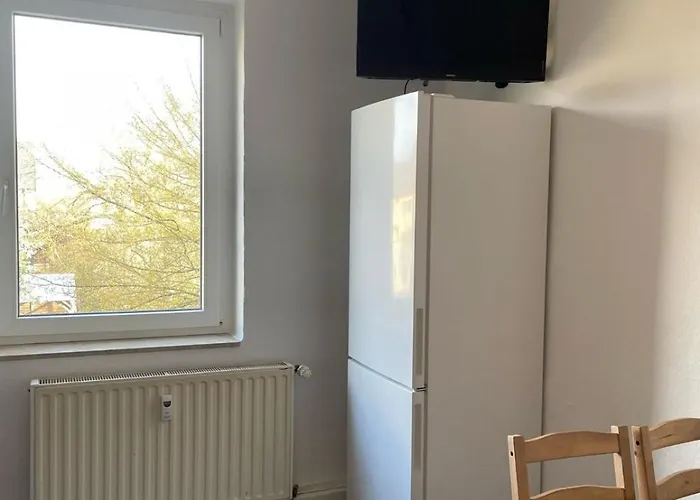 5 Bett Monteurwohnungen In * Bitterfeld-Wolfen