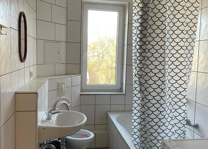 Apartmán 5 Bett Monteurwohnungen In Bitterfeld-Wolfen